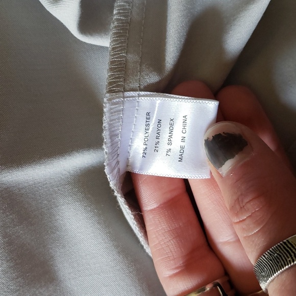 CODE NXT Storm Scrub Top in Overcast Grey - Picture 5 of 9